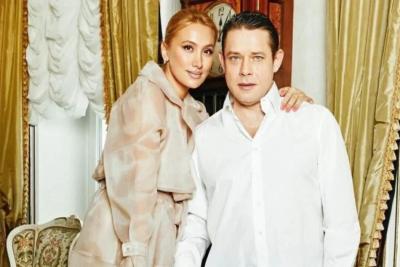 &laquo;Сегодня нас официально развели&raquo;: жена Павла Буре сделала заявление