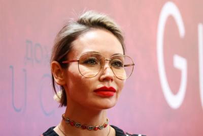 Утяшева с&nbsp;опозданием поздравила Ирину Винер: &laquo;Начните уже наслаждаться жизнью&raquo;