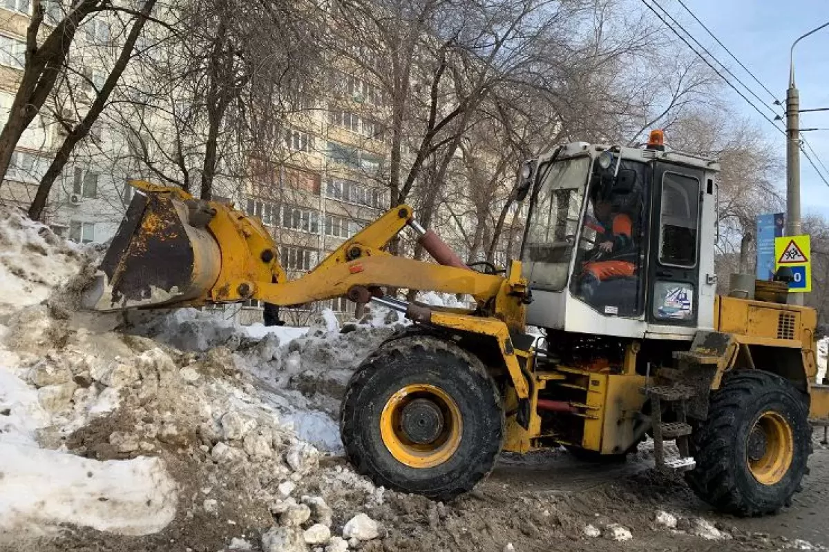 В администрации Самары обсудили вопросы уборки снега и недоработки УК во дворах