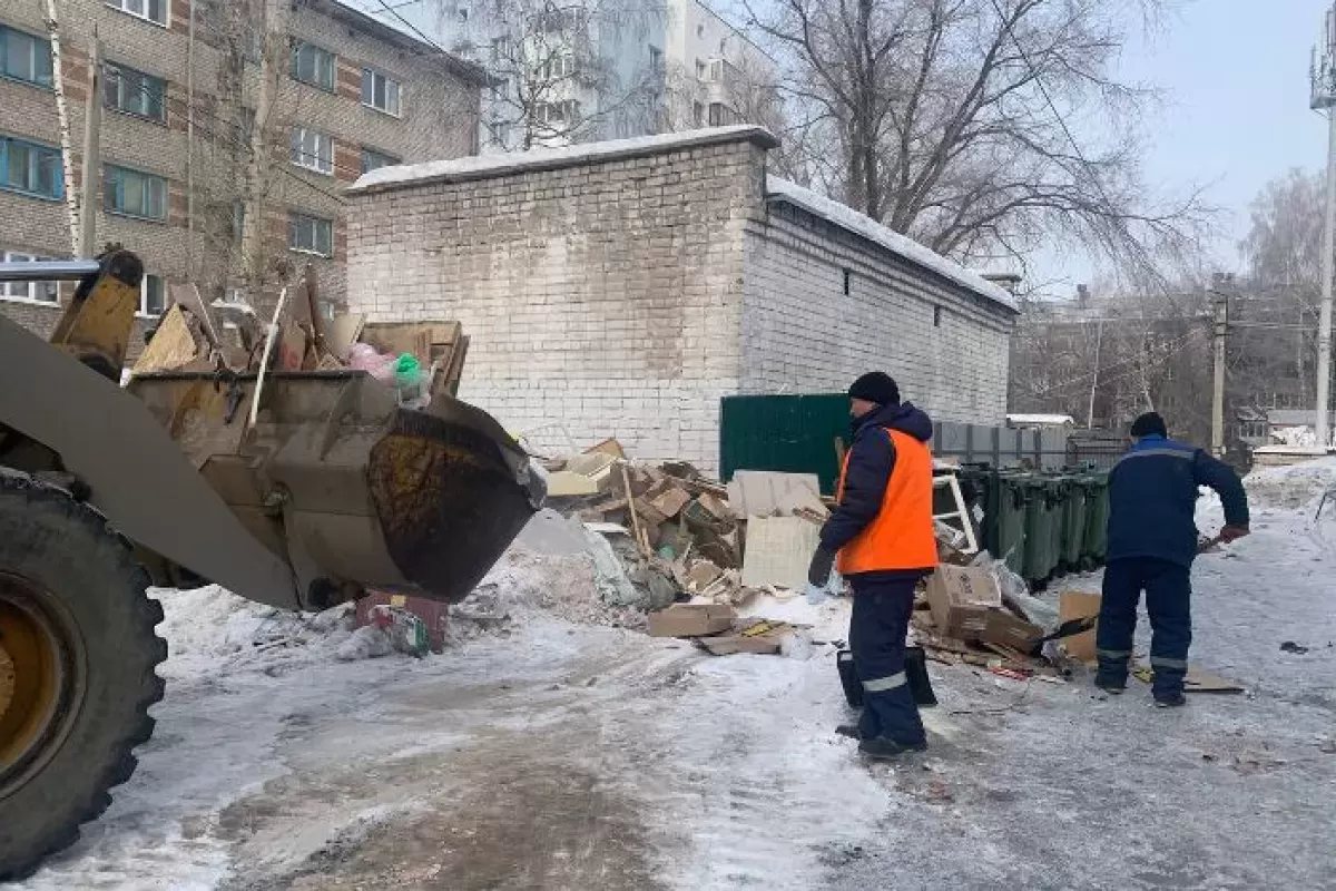 Вывоз мусора с контейнерных площадок в Самаре взяли под особый контроль