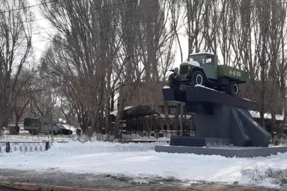 Улицу 22 Партсъезда у памятника шоферам в Самаре благоустроят за 4,2 млн рублей