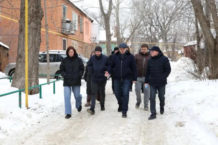 В Самаре разберутся с проблемами с водой и теплом в районе пр. Карла Маркса