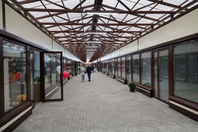 Муниципальная универсальная ярмарка открылась в Самаре на проспекте Карла Маркса