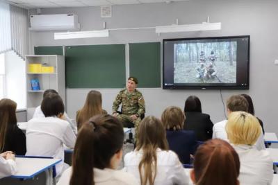 Члены Совета ветеранов СВО провели Уроки мужества в школах Самары