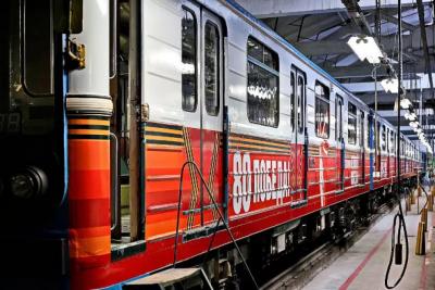 Поезд Победы с выставкой начал курсировать в метро Самары с 5 мая