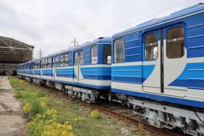 Еще три вагона метро вернулись в Самару после капитального обновления