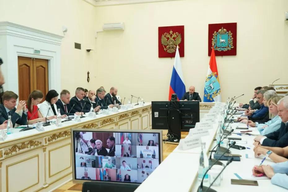 На совещании в правительстве Самарской области обсудили детский отдых, речные перевозки и  подготовку к отопительному сезону 