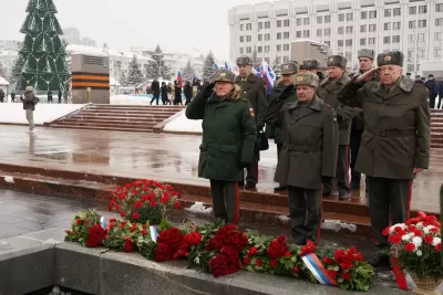 Самарцы 2 февраля почтили память героев Сталинградской битвы
