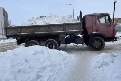 В Самаре за зиму вывезли более 383 тысяч тонн снега
