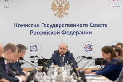 Поддержку технологических проектов и развитие медпромышленности обсудили на комиссии Госсовета под председательством Вячеслава Федорищева 