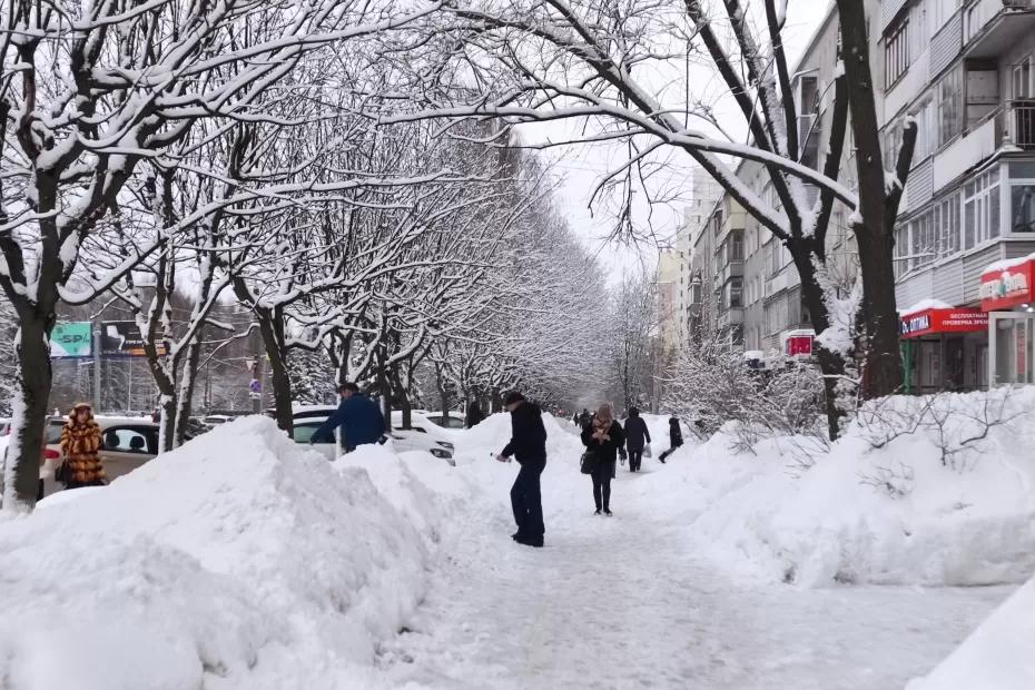 Зима накроет быстро и внезапно: синоптики рассказали, когда ждать первый снег