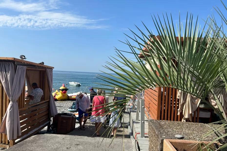 «Людей там набилось как килек в банке» - курорт Краснодарского края, который разочаровал отдыхающих