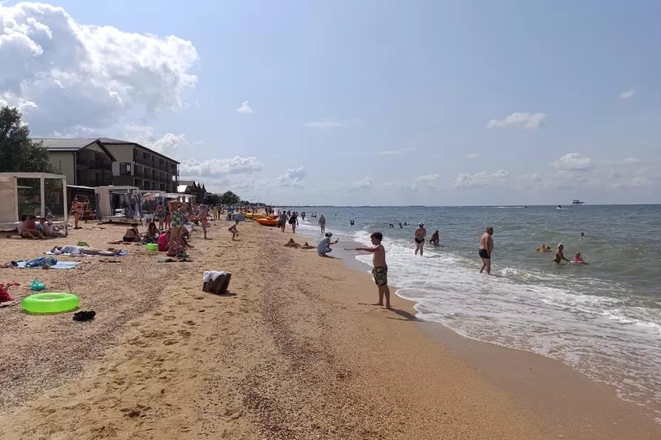 Настоящая правда про то, чем нас кормят в Абхазии. Семейная пара абхазов рассказала про продукты