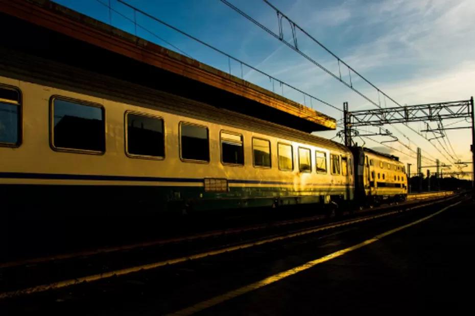 Специалисты составили список 10 странных запретов в поездах, которые нарушает каждый пассажир и даже не понимает этого