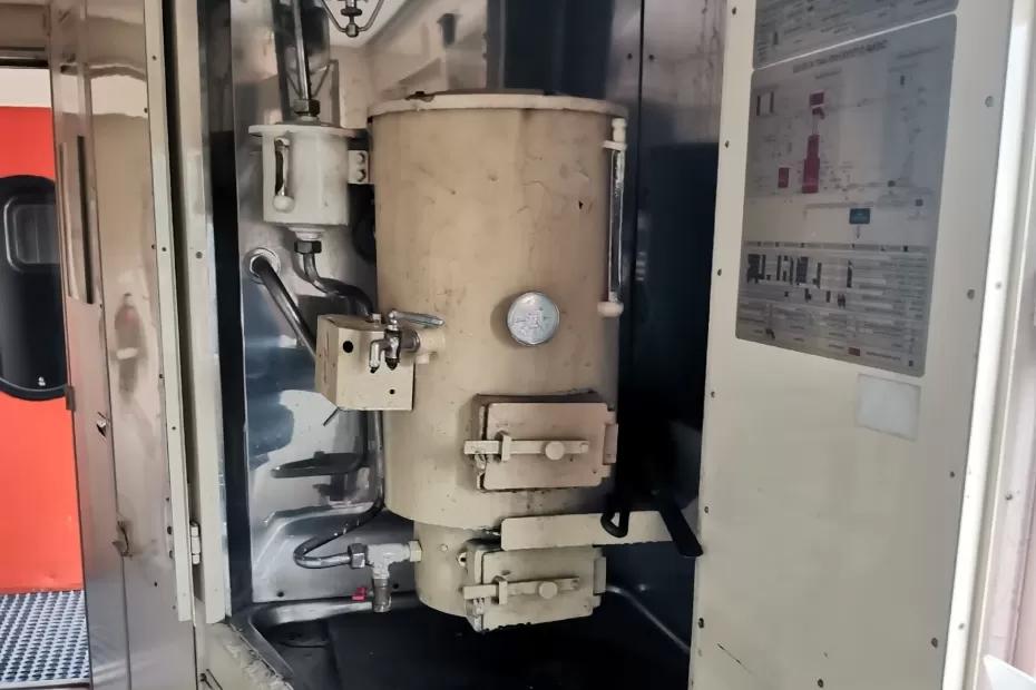 «Я не рискнул бы...»:  проводники рассказали о качестве питьевой воды в поездах - запаситесь свежей