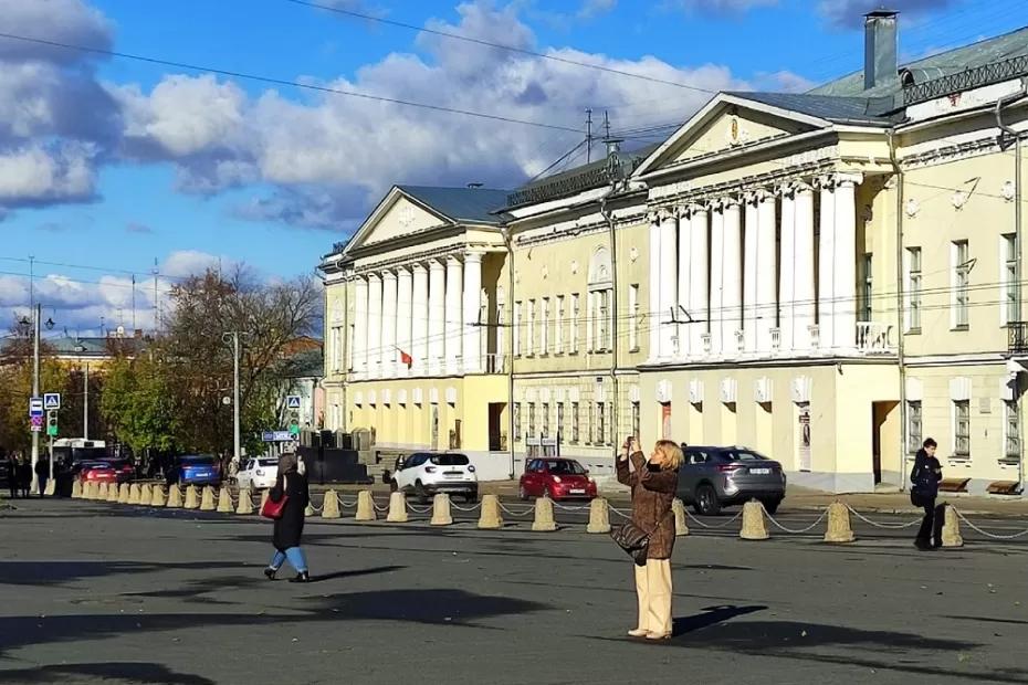 Что происходит и чего ждать дальше?: мощная магнитная буря обрушилась на Землю