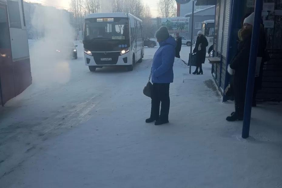 Синоптики сообщили точную дату: заморозки и снег скуют Центральную Россию намного раньше