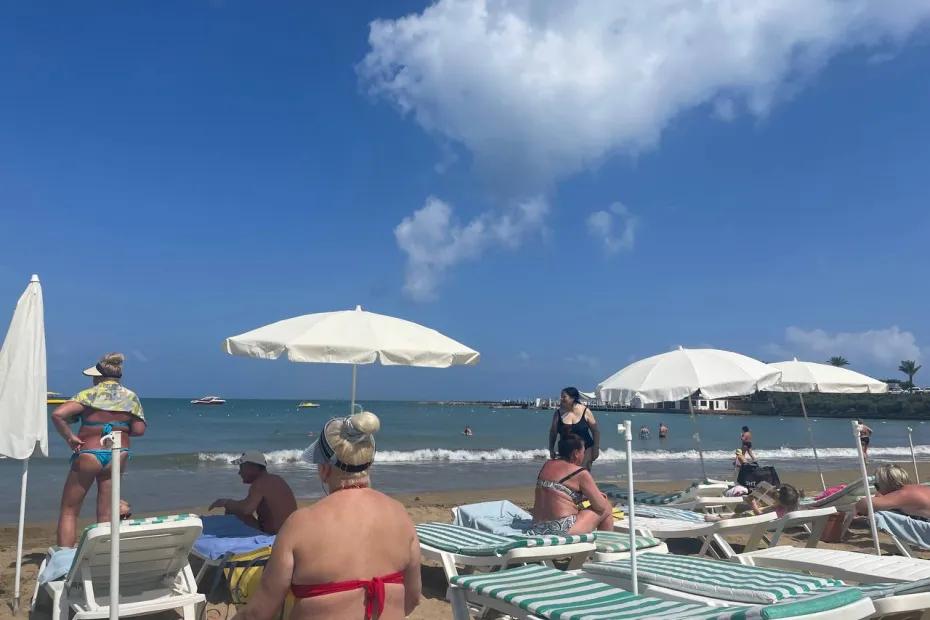 Здесь терпеть не могут русских: 4 курорта, где русскоязычных туристов не любят - даже щедрые чаевые не спасут