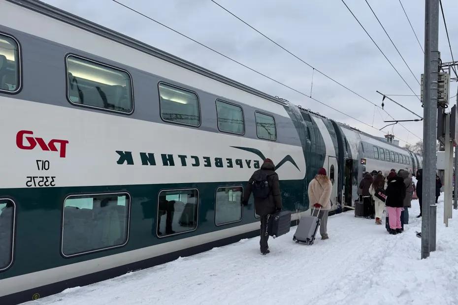 Они выгоднее обычных, но пассажиры бегут оттуда: билеты в какие поезда лучше не покупать