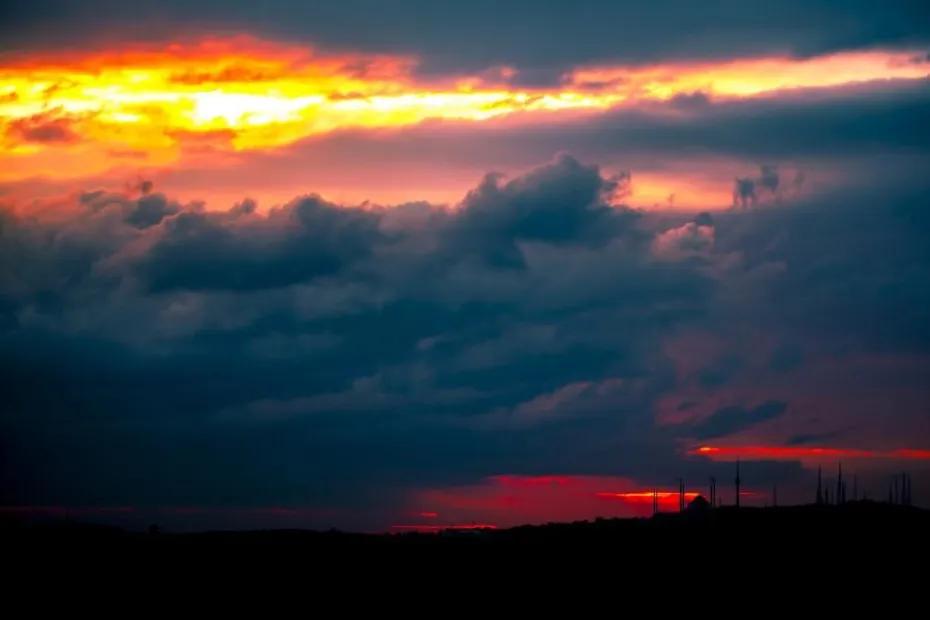 &laquo;Лето будет самым непредсказуемым в XXI веке&raquo;. Синоптики объяснили, к чему готовиться