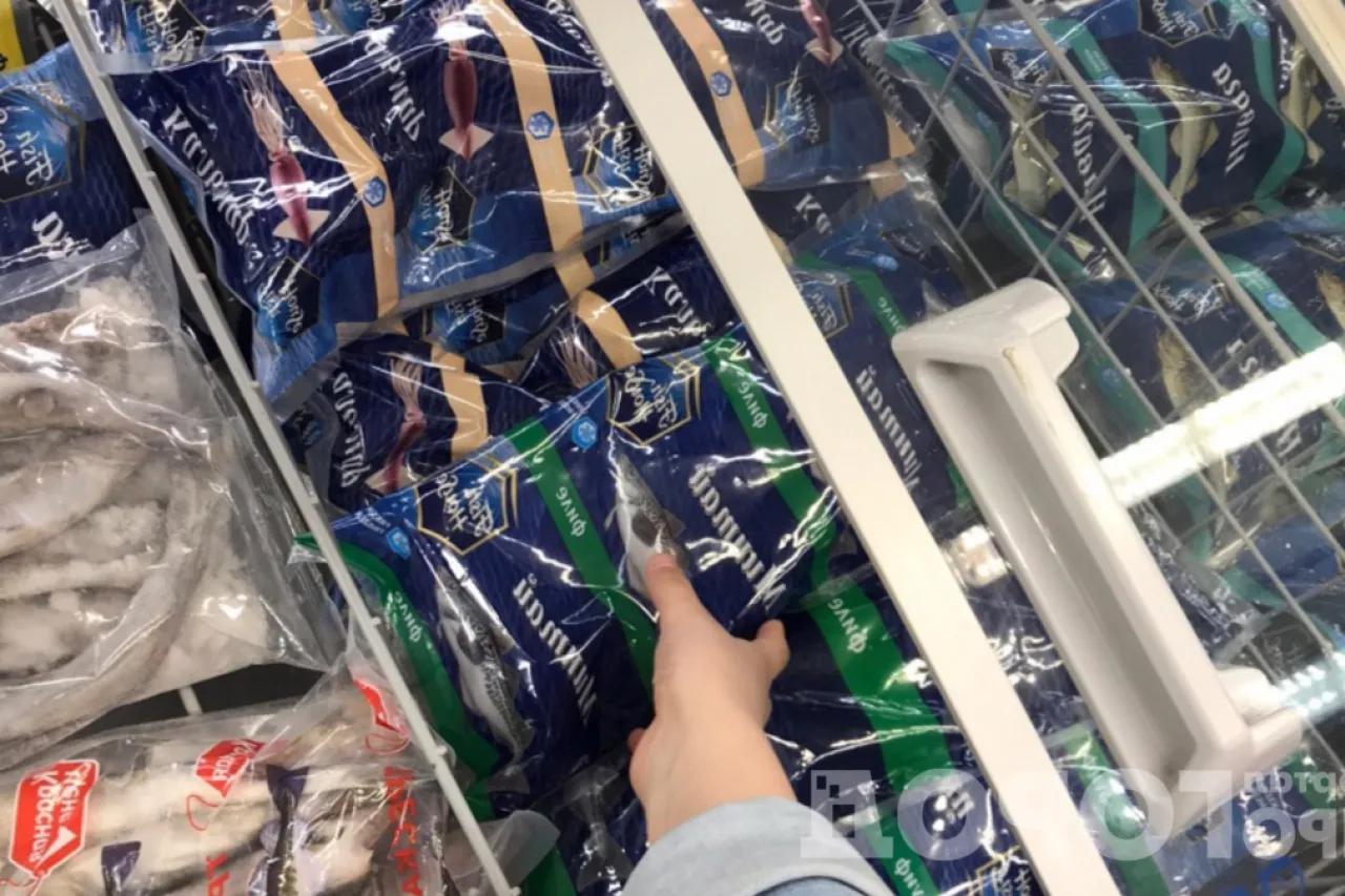 Россияне сметают эту рыбу с прилавков: дешево и готовка без лишней возни