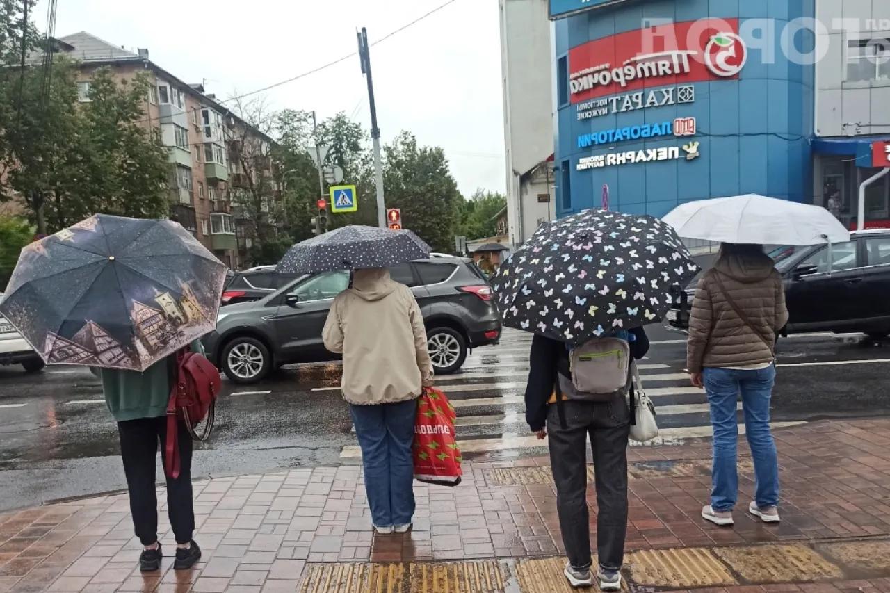 Синоптики переписали прогноз с 10 мая: циклоны не отступают - дожди и грозы идут по стране