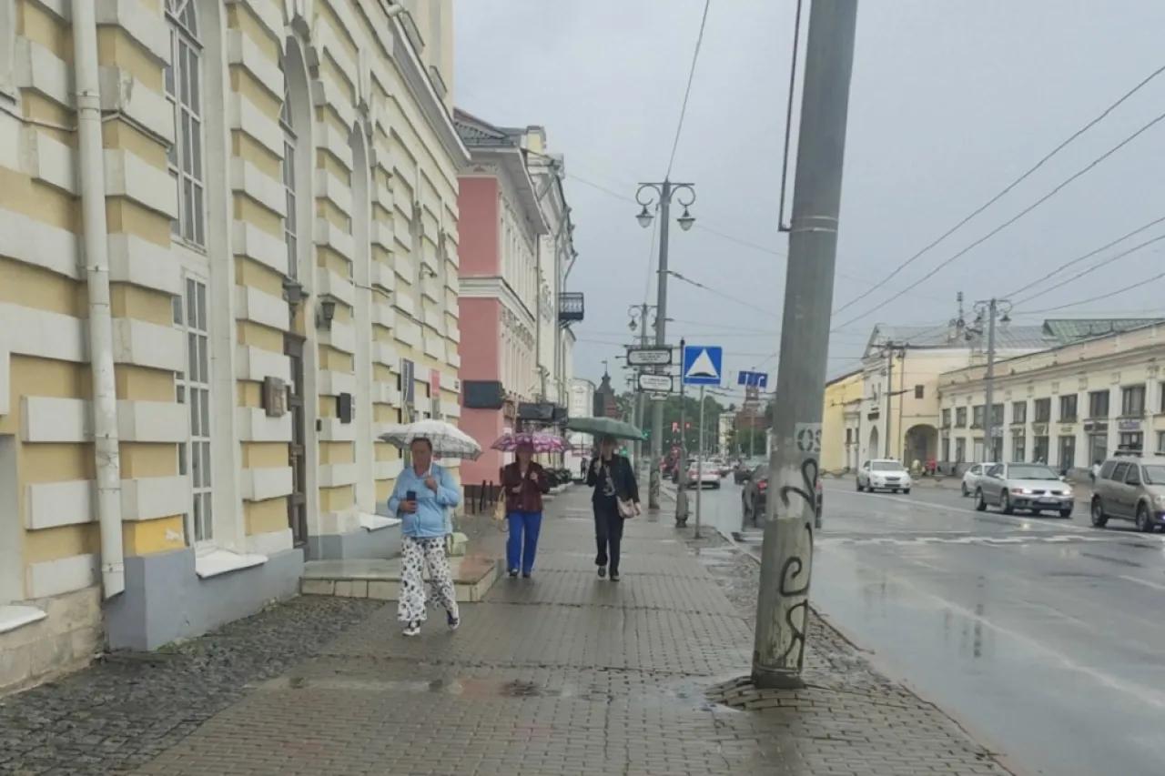 Возврат к зиме: Гидрометцентр обновил прогноз - куда нагрянут заморозки и снег на неделе? Подробный расклад по регионам