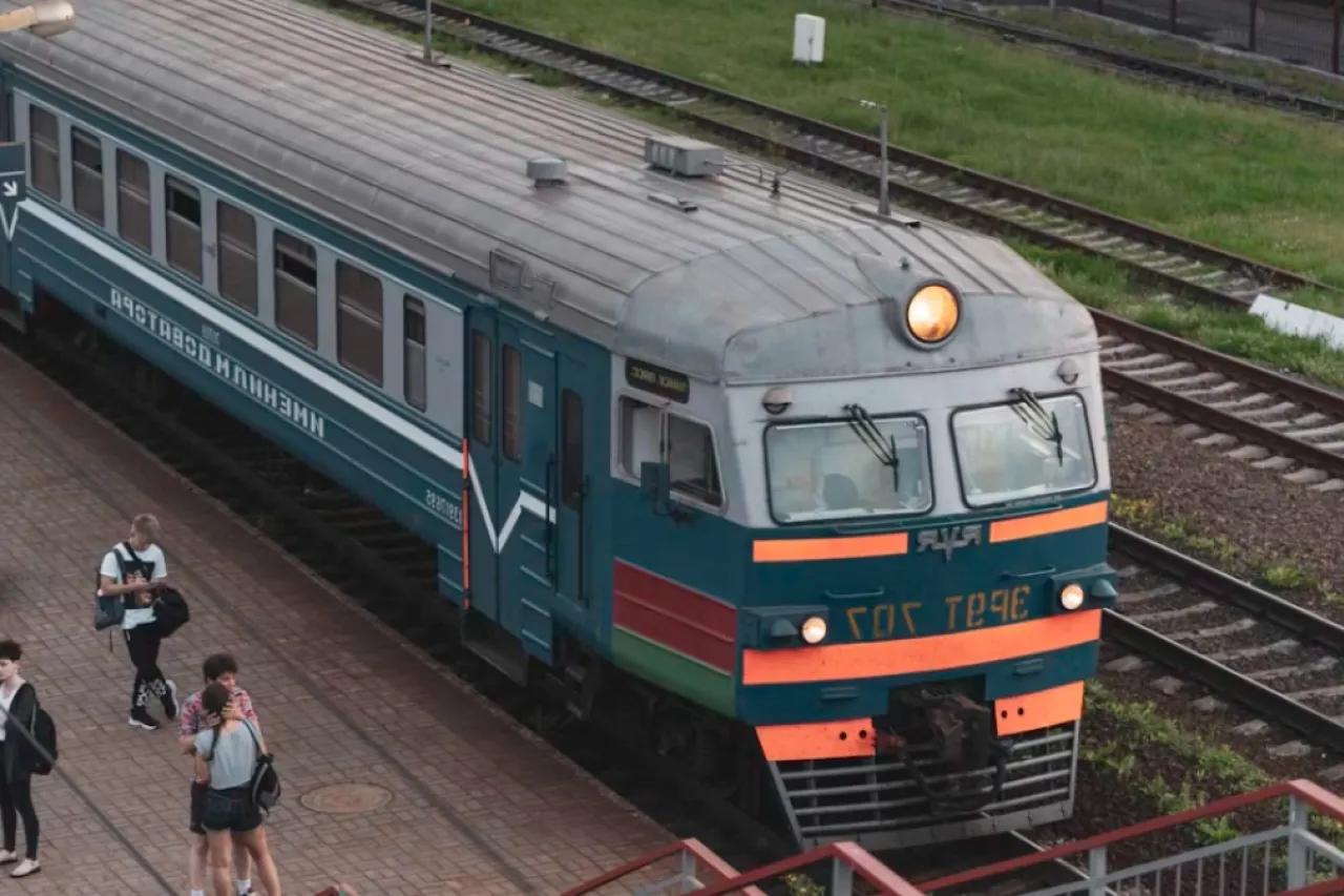 Вот он, знаменитый Минск: не так уж тут и дёшево, как говорят. Улицы красивые, чистые, но пустые