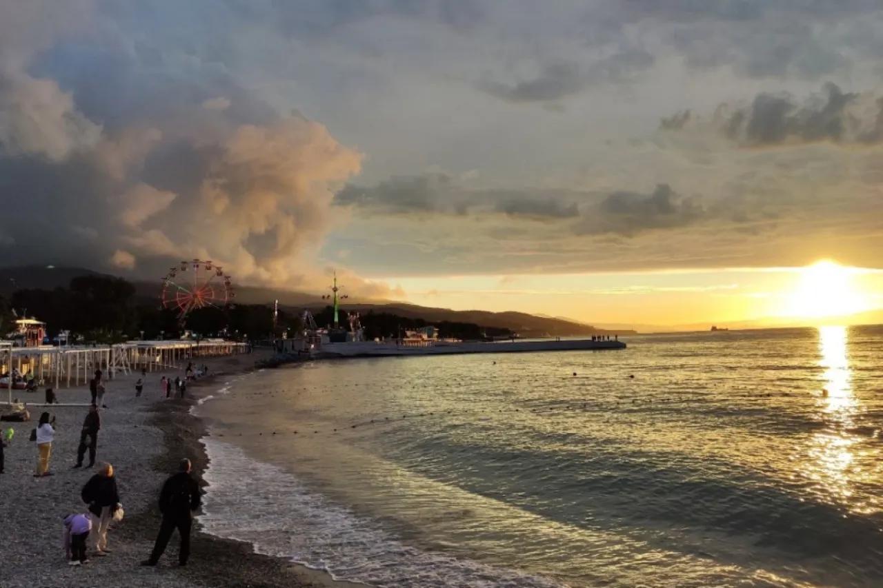 Не Черное: какое море в России самое теплое? Вода здесь прогревается до 32 градусов - словно парное молоко