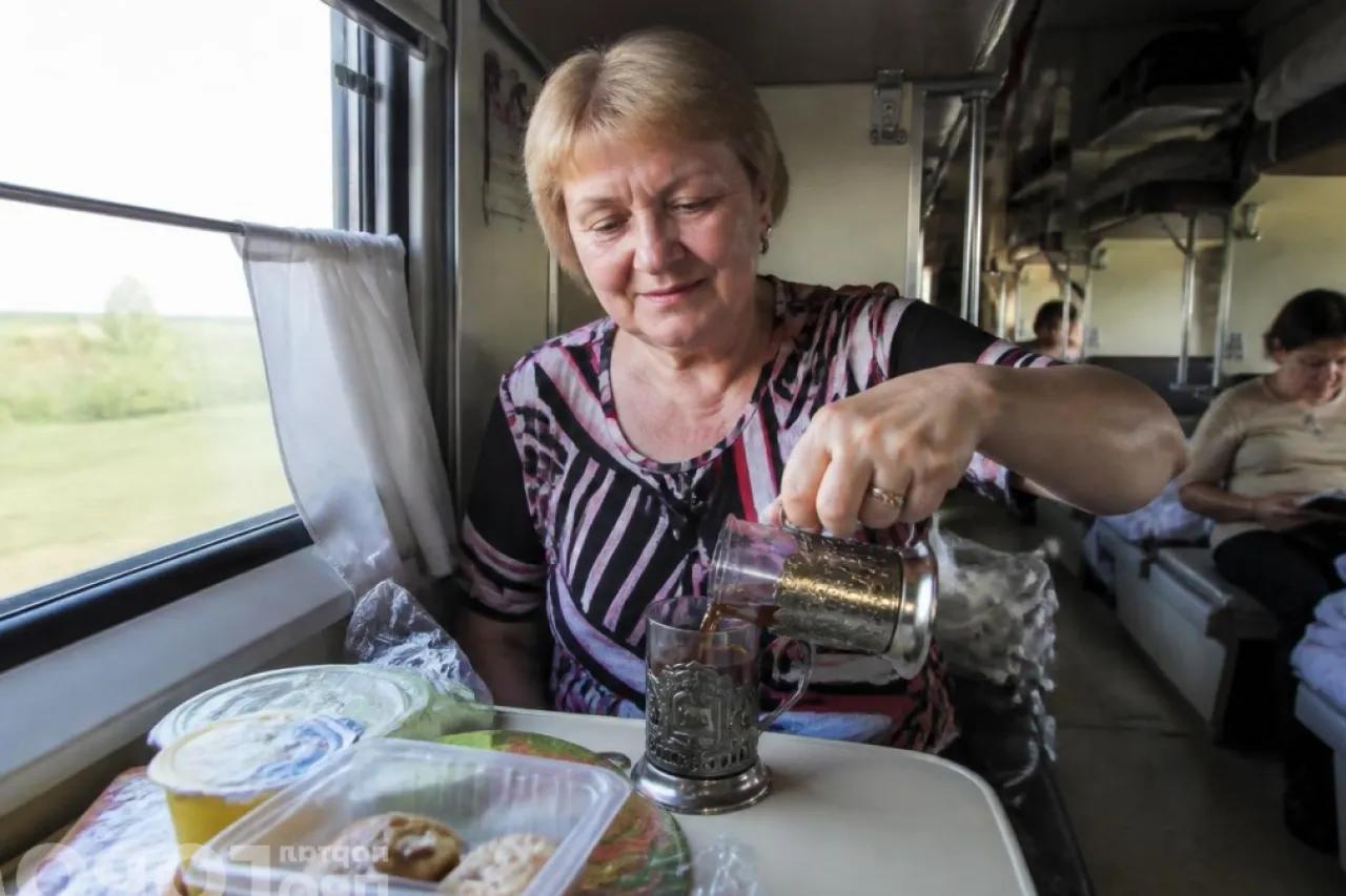 &laquo;В 7:00 она уже сидела на моей постели&raquo;: как на самом деле работают новые правила РЖД и почему пассажирам с низу теперь некуда деться