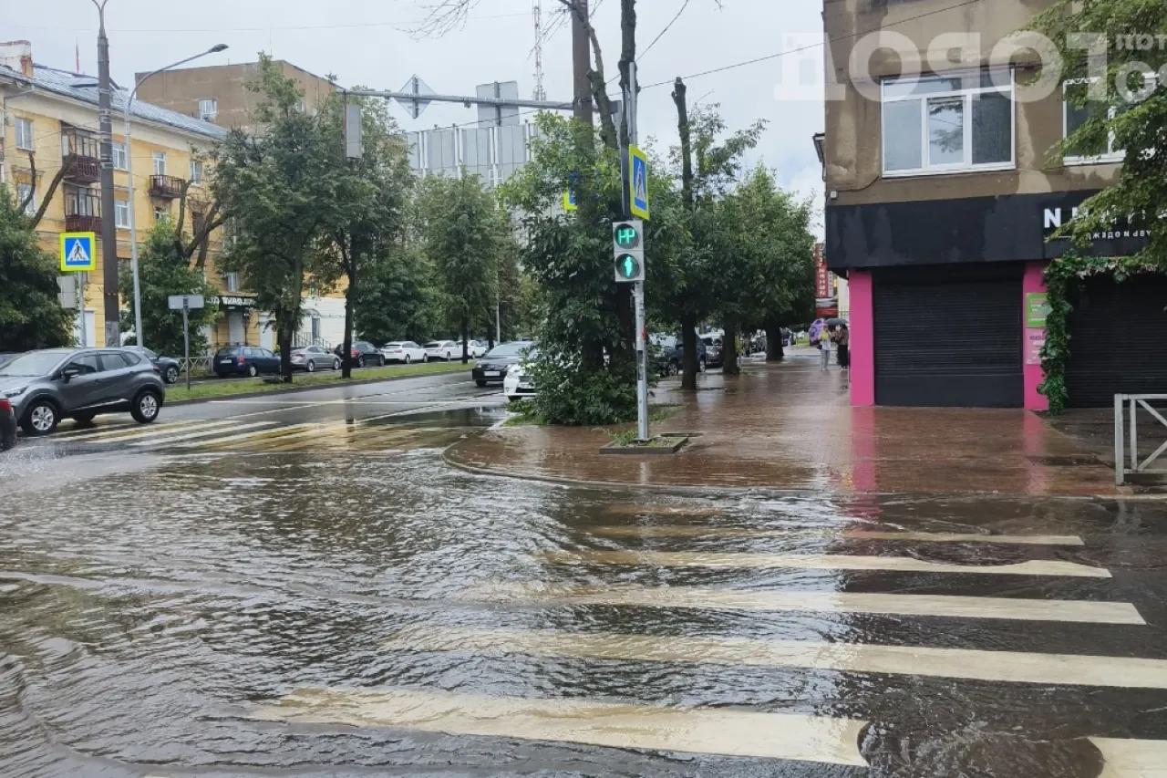 Уже достала сапоги, а синоптики обещают бабье лето: что будет с погодой в Центральной России осенью