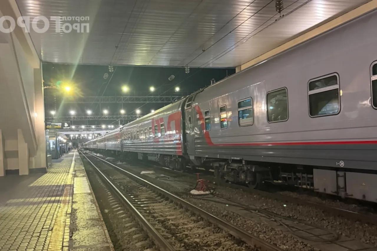 Проводник честно рассказал, что происходит за тонкими стенками купе: эти 4 вещи выдают пассажиров с головой