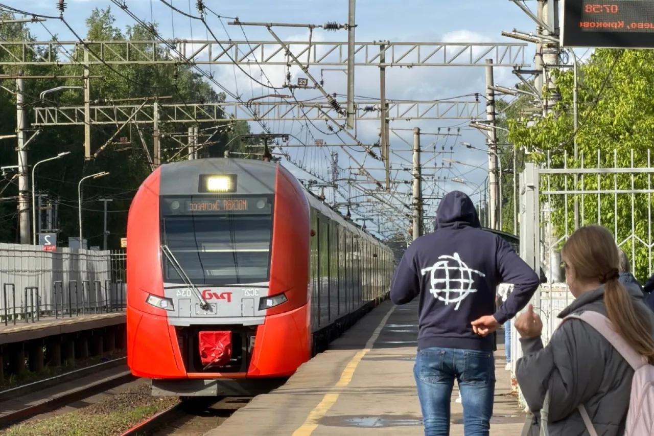 &laquo;Отель на колесах&raquo;: новые вагоны РЖД удивляют душевой и двухметровыми полками