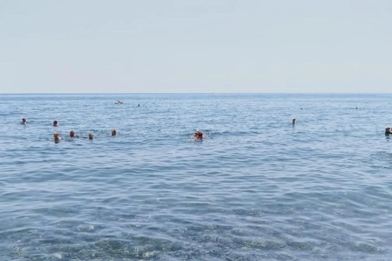 Пляжи без толп, цены ниже, чем в Сочи, и чистое море - нашёл 5 лучших курортов: хиты бархатного сезона-2026