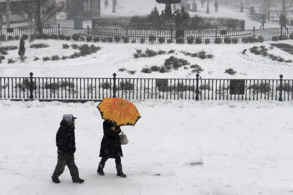 Погода сорвётся в апреле: синоптики предупредили о резкой смене тепла и заморозков