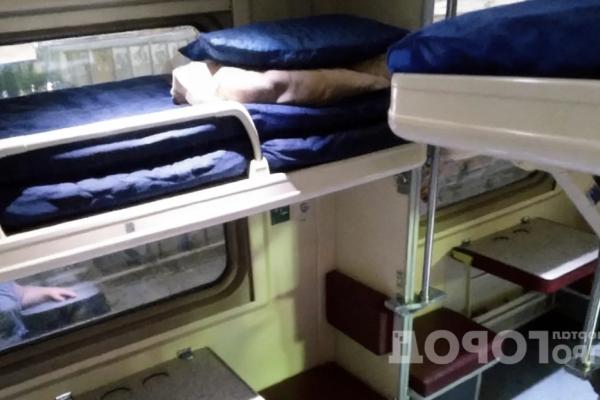 Боковушка у туалета лучше, чем место в купе: проводница ответила, почему так
