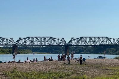 Аномальная жара до 42 градусов: Вильфанд назвал три округа, где температура будет выше нормы на 7 градусов