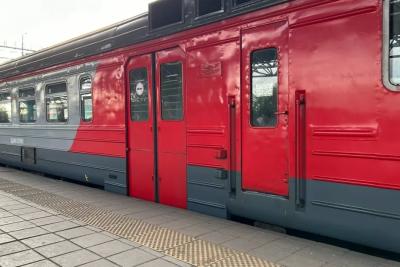 Дорогу из Адлера домой едва перенесли: 35 С градусов в вагонах и туалет по разрешению