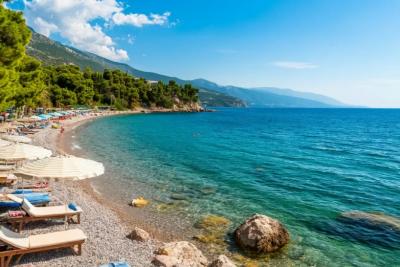 «Отдых за 3 рубля»: почему хозяйка гостевого дома на Черном море осудила экономных туристов. Кто прав?