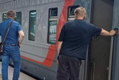 «Наглость - второе счастье». История из поездки на поезде: а мы снова готовимся проехать 54 часа, на этот раз в купе