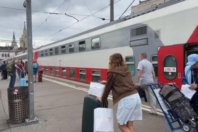«Я купила низ, вы бедные - вам наверх»: история о разборках в плацкартном вагоне