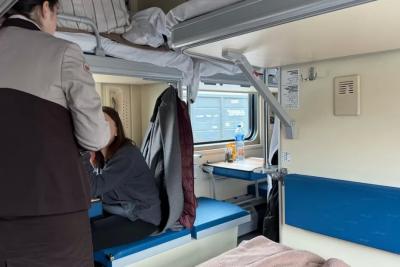 Хитрые мамочки в поездах придумали новый способ занять нижнюю полку - не попадайтесь на уловку