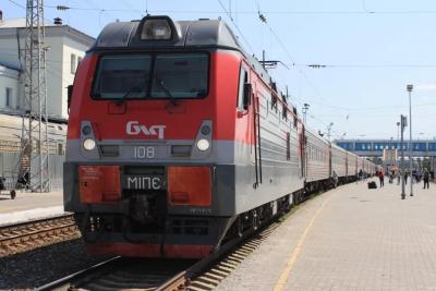 Столик в купе - не частная собственность: как делить общее пространство по правилам и здравому смыслу