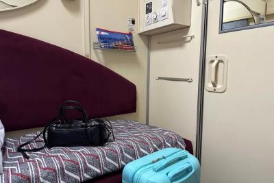 РЖД не перестает удивлять: плацкарт и купе уходят в прошлое - вводят в эксплуатацию новый вид вагонов