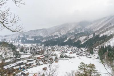 Завалит снегом по самое колено: синоптики назвали дату мощного снегопада в России