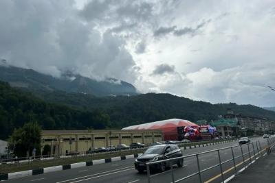 Спросила у абхазов, почему они не работают - ответ поразил до глубины души. Вот что сказал обычный народ