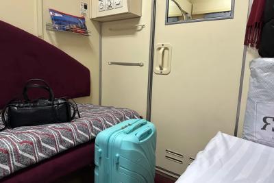 &laquo;Выкупил всё купе, а ко мне подселили какого-то пассажира&raquo;. Имеет ли проводник на это право и можно ли вообще выкупать всё купе?