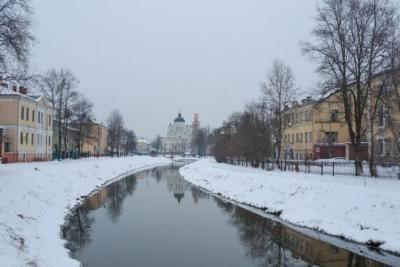 Запущенный и неухоженный российский город, готовящийся вот-вот превратиться в популярный центр туризма