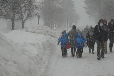 На Россию надвигается нечто: жителей некоторых регионов призвали не покидать свои квартиры 24 и 25 января