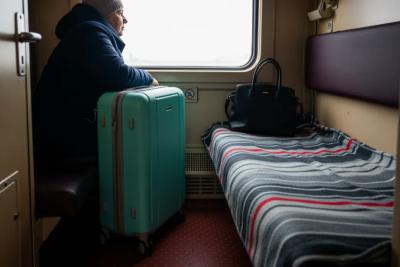 &laquo;Он выбросил мою сумку из купе, не подозревая, что скоро лишится всего багажа&raquo; - история дерзкой мести в поезде